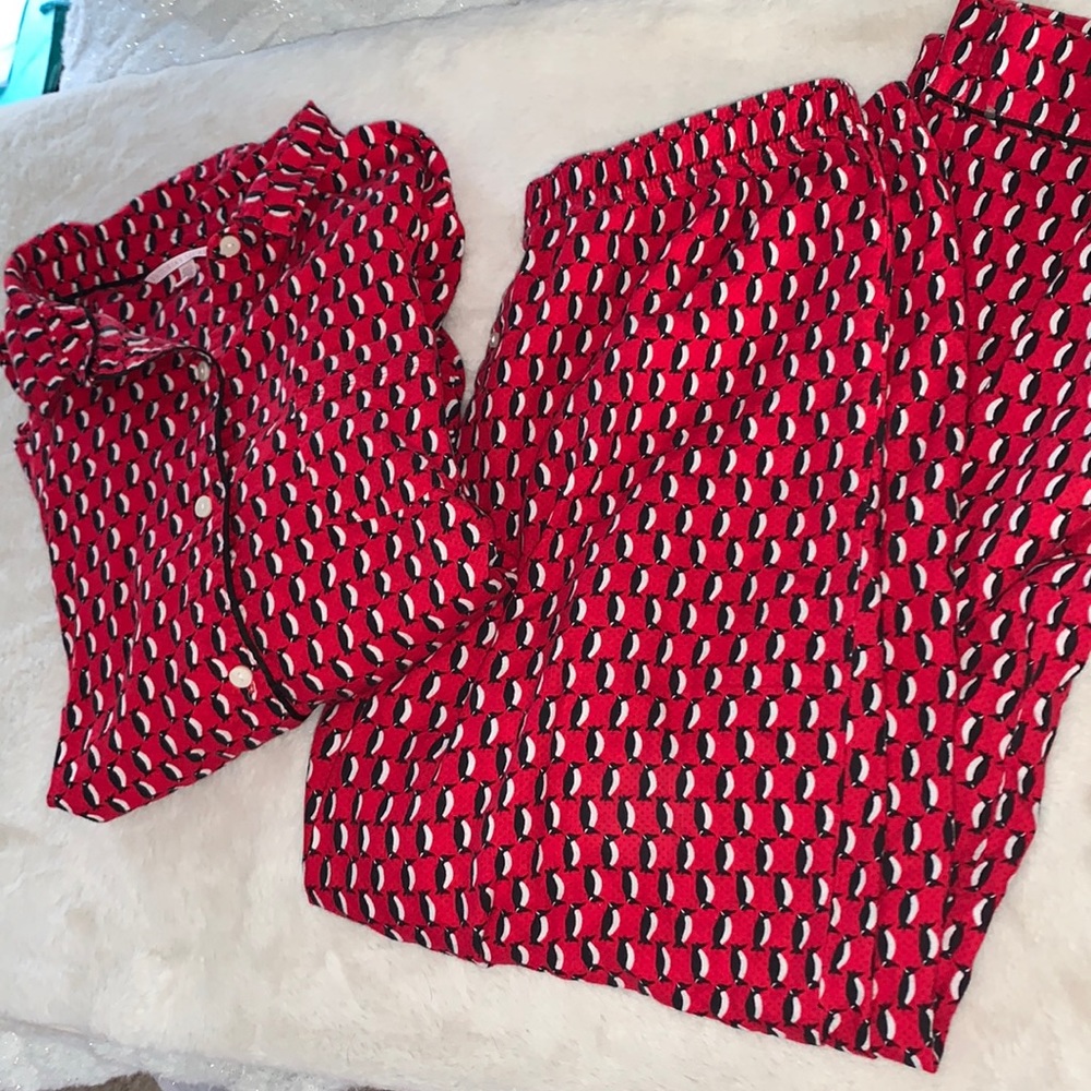 Large Victoria’s Secret 100% cotton penguin pajama set